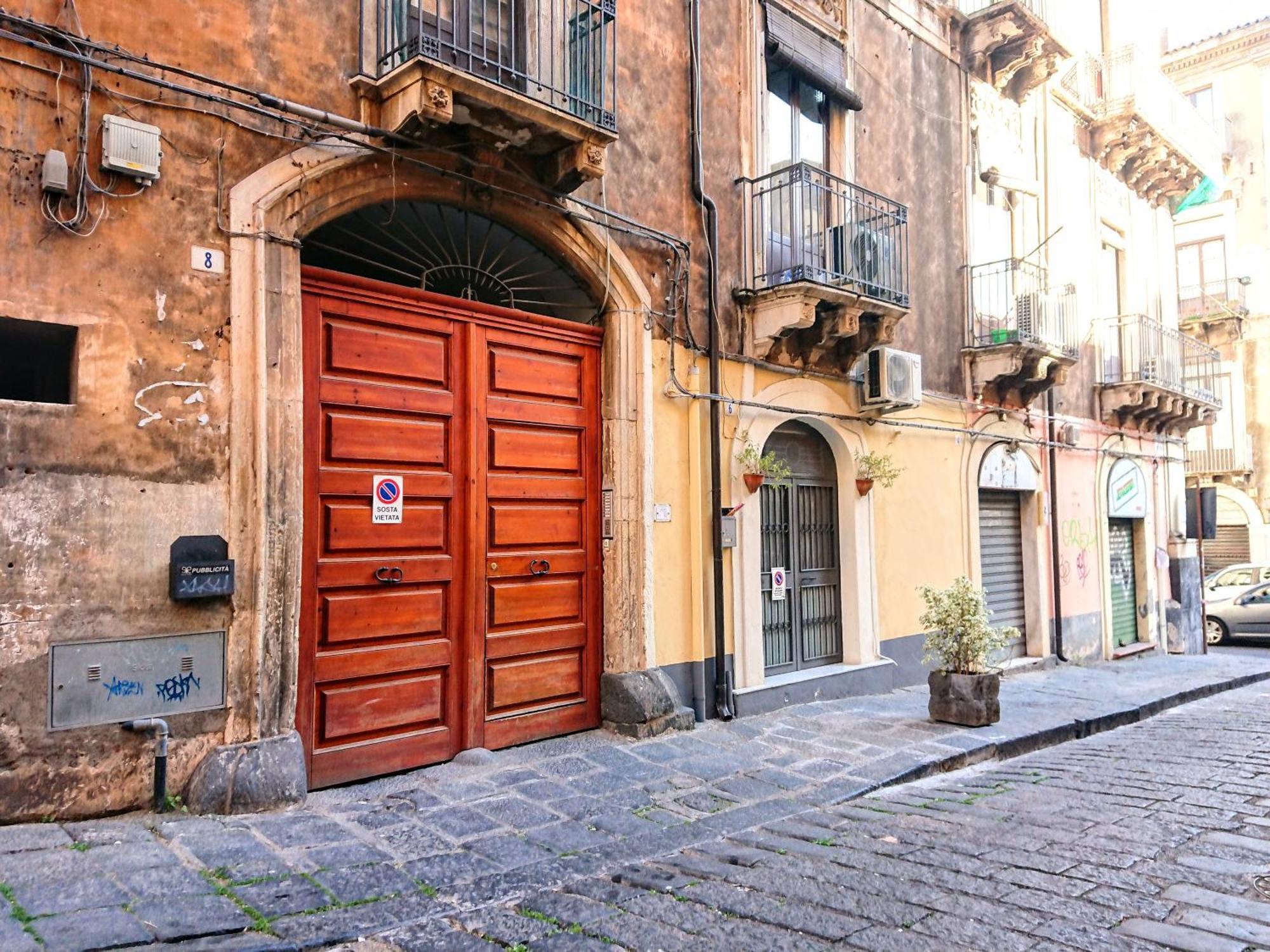 Siculi Central Apartment Catânia Exterior foto